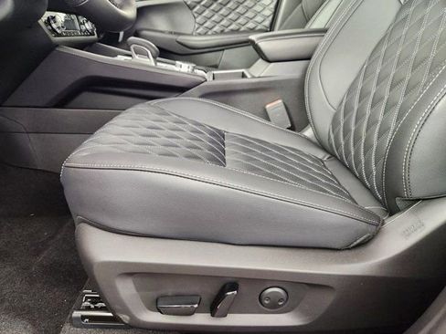 New 2026 Nissan Rogue Platinum AWD/4WD image 11