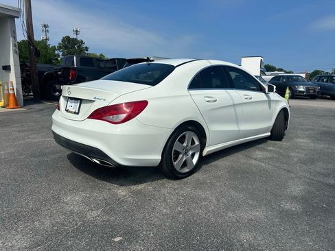 Used 2018 Mercedes-Benz CLA 250 4MATIC image 3