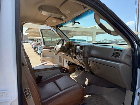 Used 2003 Ford F350 4x4 Crew Cab Super Duty image 16