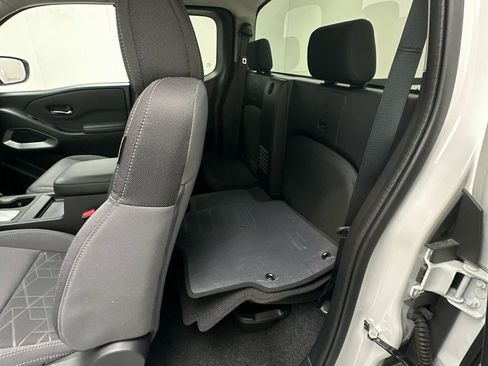 New 2026 Nissan Frontier SV w/ Tow Package image 7