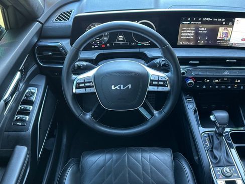 Certified 2023 Kia Telluride SX Prestige X-Pro image 17