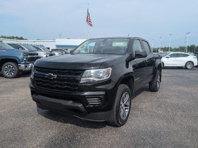 Used 2021 Chevrolet Colorado W/T w/ Custom Special Edition