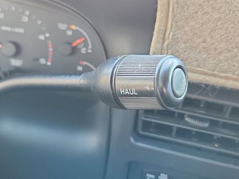 Used 2005 Ford Excursion Eddie Bauer AWD/4WD image 26