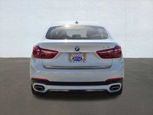 Used 2019 BMW X6 sDrive35i w/ Premium Package RWD image 6