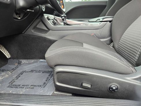 Used 2021 Dodge Challenger R/T w/ Blacktop Package image 17