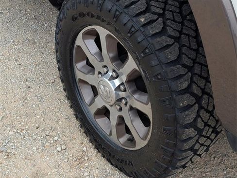 Used 2022 RAM 2500 Limited image 12