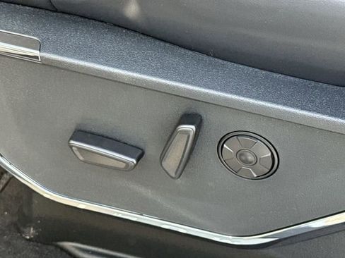 New 2026 Ford F250 Platinum image 26