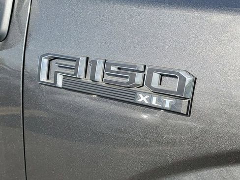 Used 2016 Ford F150 XLT w/ Equipment Group 302A Luxury AWD/4WD image 6