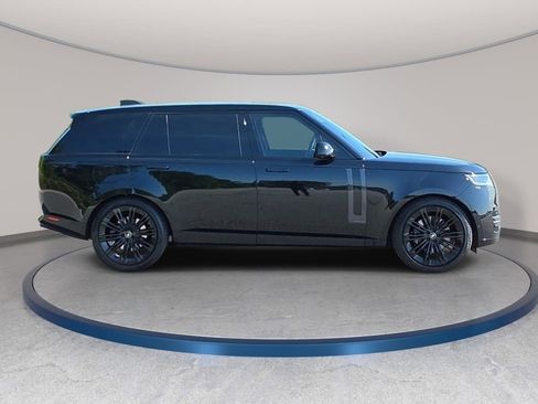 Certified 2024 Land Rover Range Rover Long Wheelbase Autobiography AWD/4WD image 4