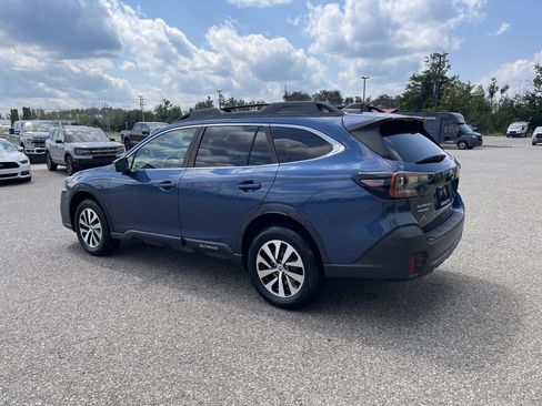 Used 2020 Subaru Outback Premium AWD/4WD image 6