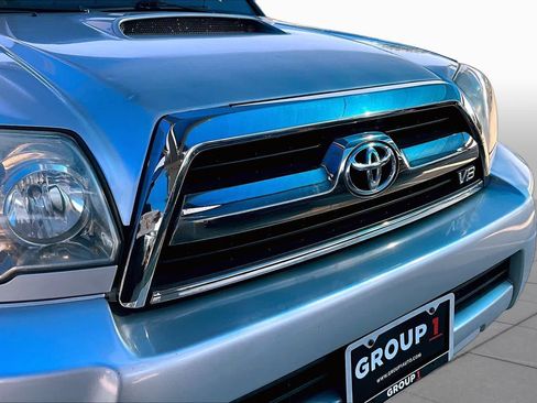 Used 2006 Toyota 4Runner SR5 RWD image 28