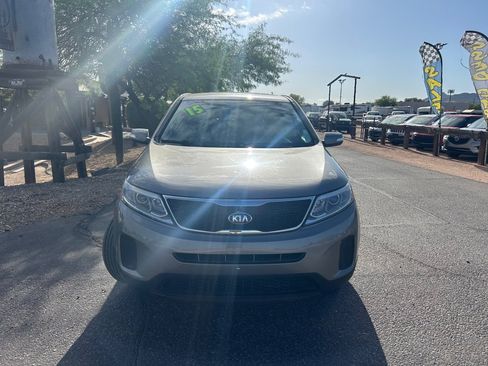 Used 2015 Kia Sorento LX FWD image 8