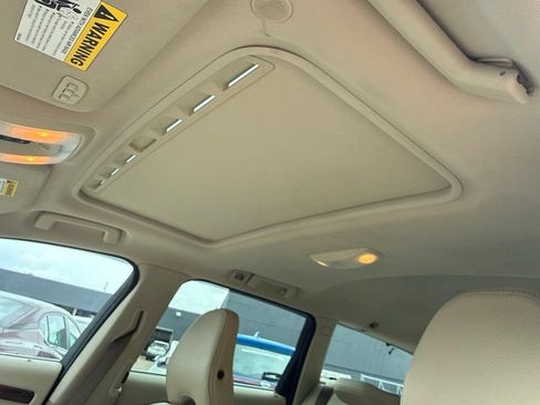 Used 2015 Volvo XC70 3.2 Premier Plus AWD/4WD image 13