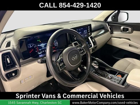 Used 2021 Kia Sorento S FWD image 4
