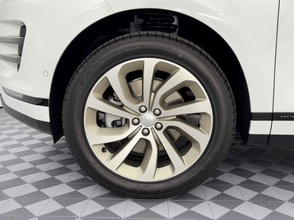 New 2026 Land Rover Range Rover Evoque Hoxton AWD/4WD image 13