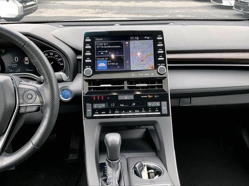 Used 2021 Toyota Avalon Limited w/ Advanced Safety Package image 7