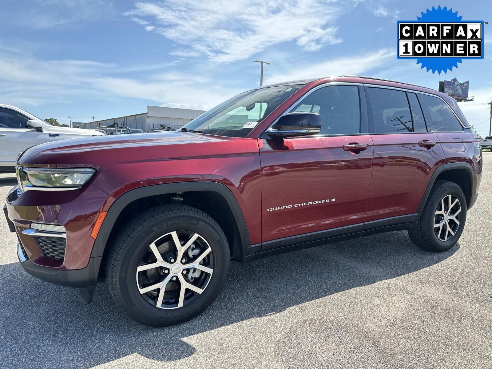 Used 2024 Jeep Grand Cherokee Limited RWD image 8