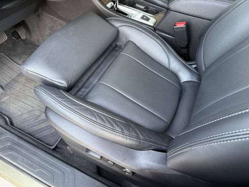 Used 2025 Subaru Ascent Touring AWD/4WD image 15