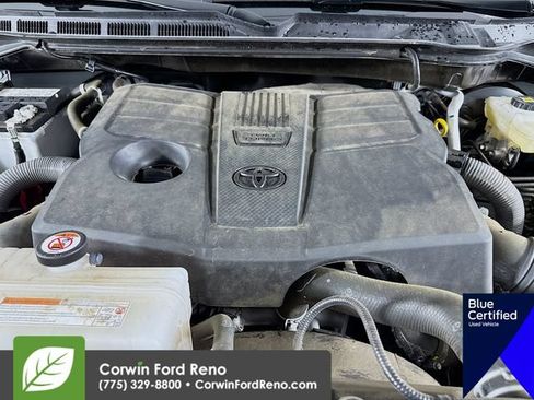 Used 2024 Toyota Tundra Limited AWD/4WD image 34