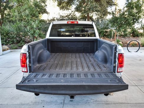 Used 2014 RAM 1500 Express image 21