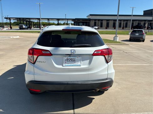 Used 2022 Honda HR-V LX image 20