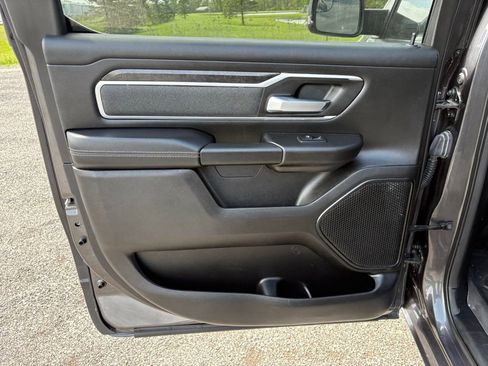 Used 2022 RAM 1500 Lone Star AWD/4WD image 11