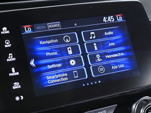 Used 2018 Honda CR-V Touring image 13