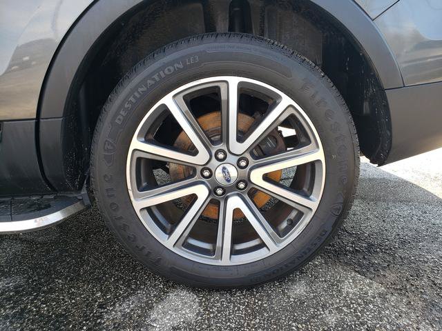 Used 2015 Ford Explorer XLT w/ Equipment Group 202A AWD/4WD image 27