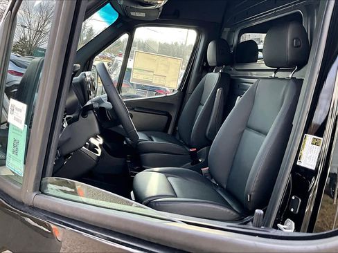 New 2026 Mercedes-Benz Sprinter 2500 image 14