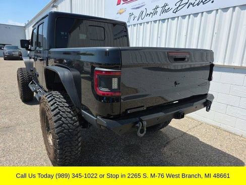 Used 2023 Jeep Gladiator Mojave w/ Cold Weather Group AWD/4WD image 13