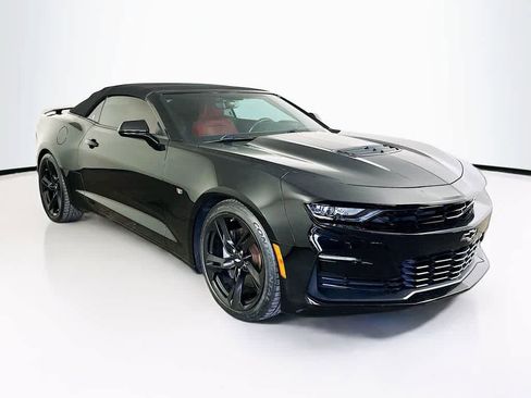 Used 2019 Chevrolet Camaro SS image 23
