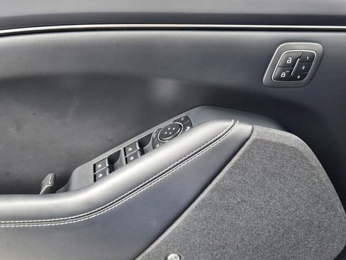 Used 2024 Ford Mustang Mach-E Premium image 28