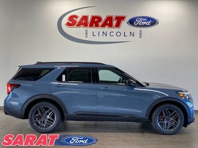 New 2026 Ford Explorer ST w/ Sun And Sound Package