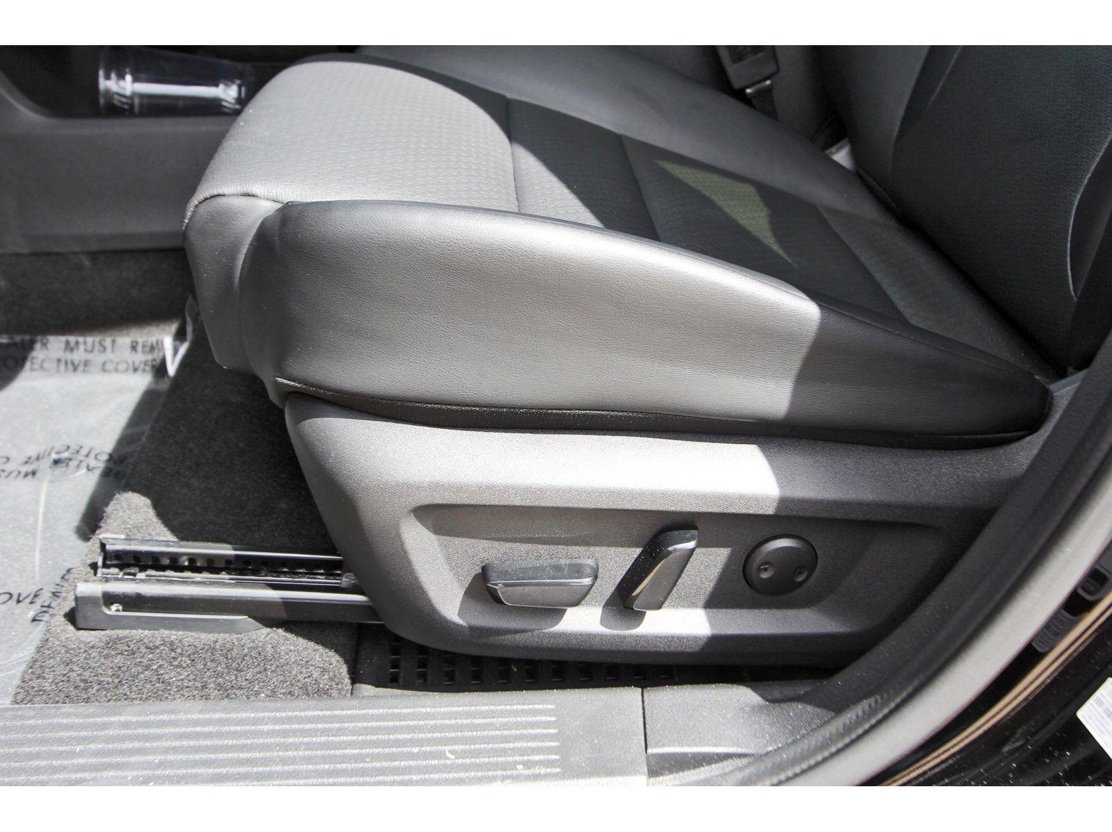 Used 2023 Nissan Rogue SV w/ SV Premium B Package FWD image 29