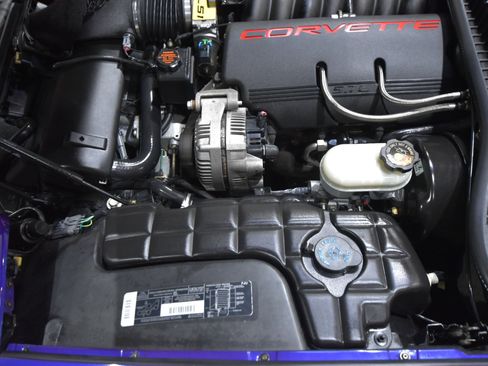 Used 1998 Chevrolet Corvette Convertible w/ Memory Pkg image 51