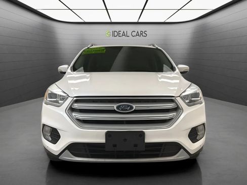 Used 2019 Ford Escape Titanium FWD image 2
