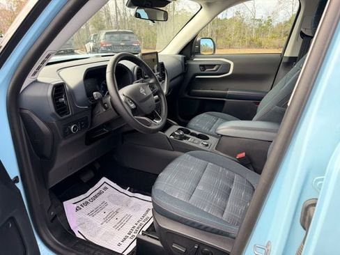 Used 2024 Ford Bronco Sport Heritage w/ Heritage Convenience Package image 3