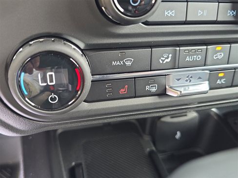 New 2025 Ford Bronco Big Bend w/ Black Diamond Package image 17