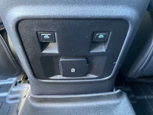 Used 2024 Ford Bronco Black Diamond AWD/4WD image 16