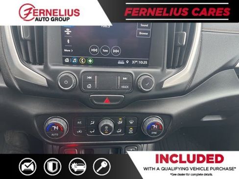 Used 2020 GMC Terrain SLT image 10