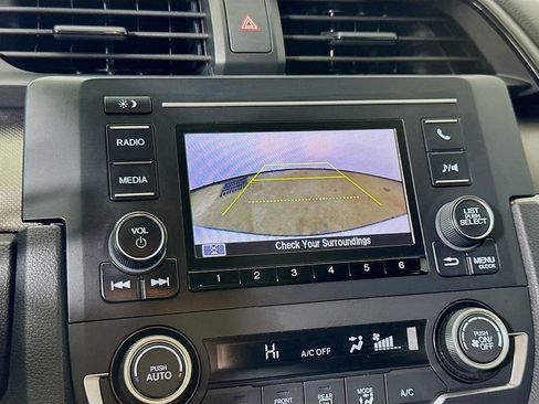 Used 2020 Honda Civic LX image 10