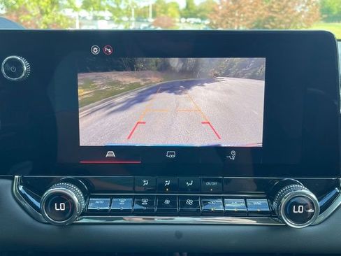 New 2026 GMC Canyon Elevation w/ Convenience Package image 13