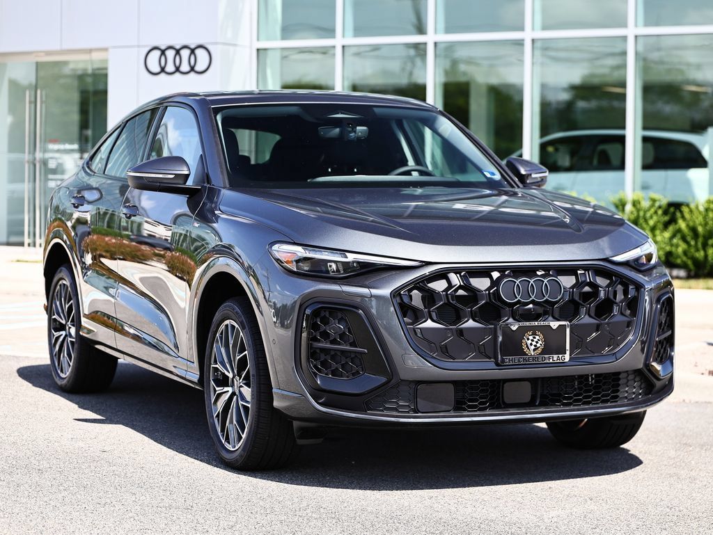 New 2026 Audi Q5 Premium Plus AWD/4WD image 2