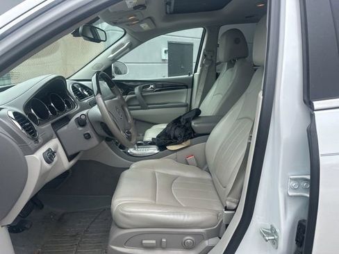 Used 2017 Buick Enclave Premium FWD image 11