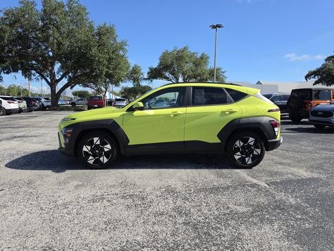 Used 2024 Hyundai Kona SEL FWD image 9