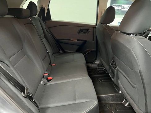 Used 2023 Nissan Rogue S image 45