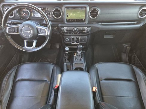 Used 2020 Jeep Gladiator Overland w/ Popular Equipment Package image 25