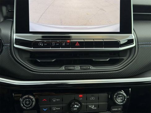 New 2026 Jeep Compass Latitude image 17