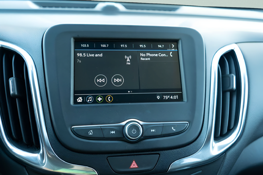 Used 2019 Chevrolet Equinox LT FWD image 23