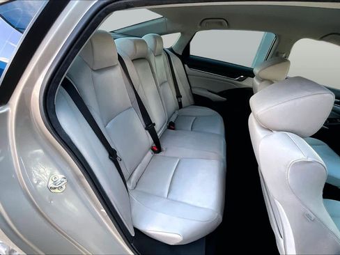 Used 2019 Honda Accord LX image 20